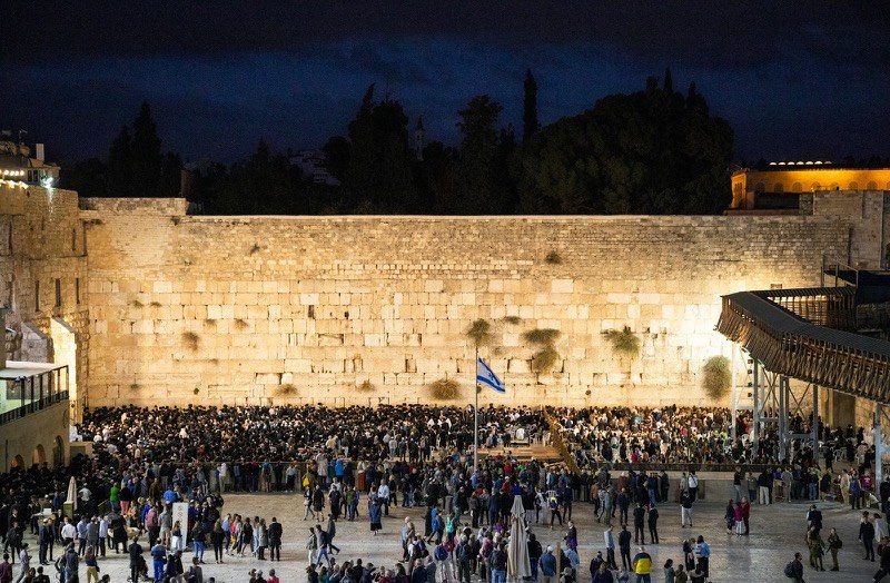 The Western Wall in Jerusalem at dusk